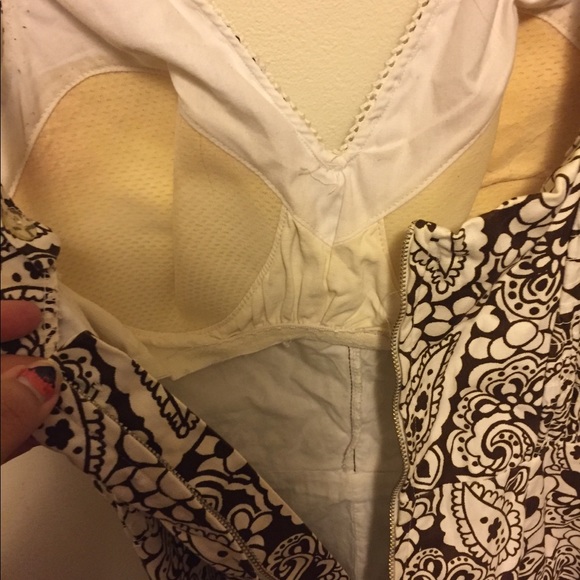 Sold - Picture 6 of 6